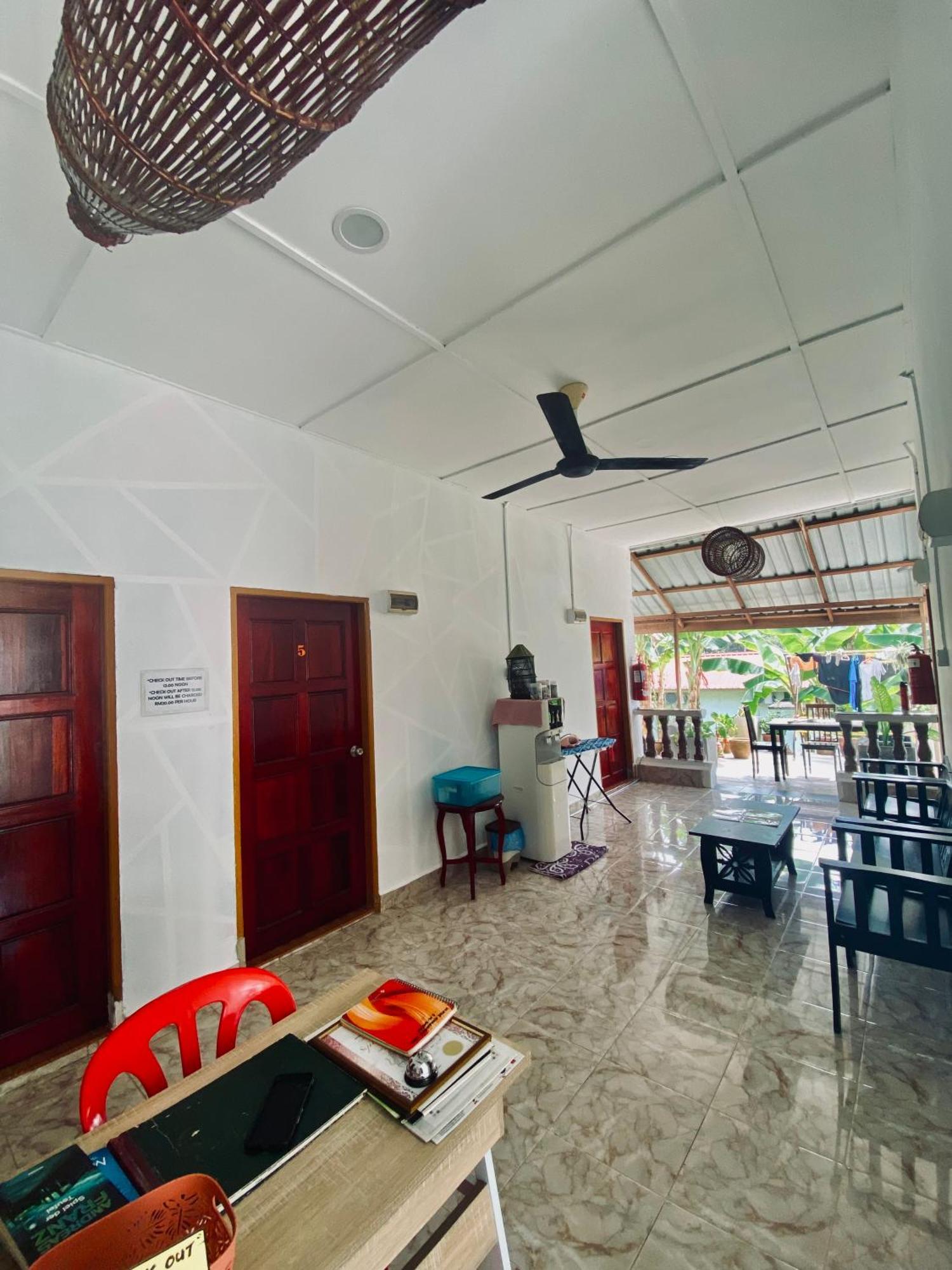 Abot Guest House Kuala Tahan Buitenkant foto