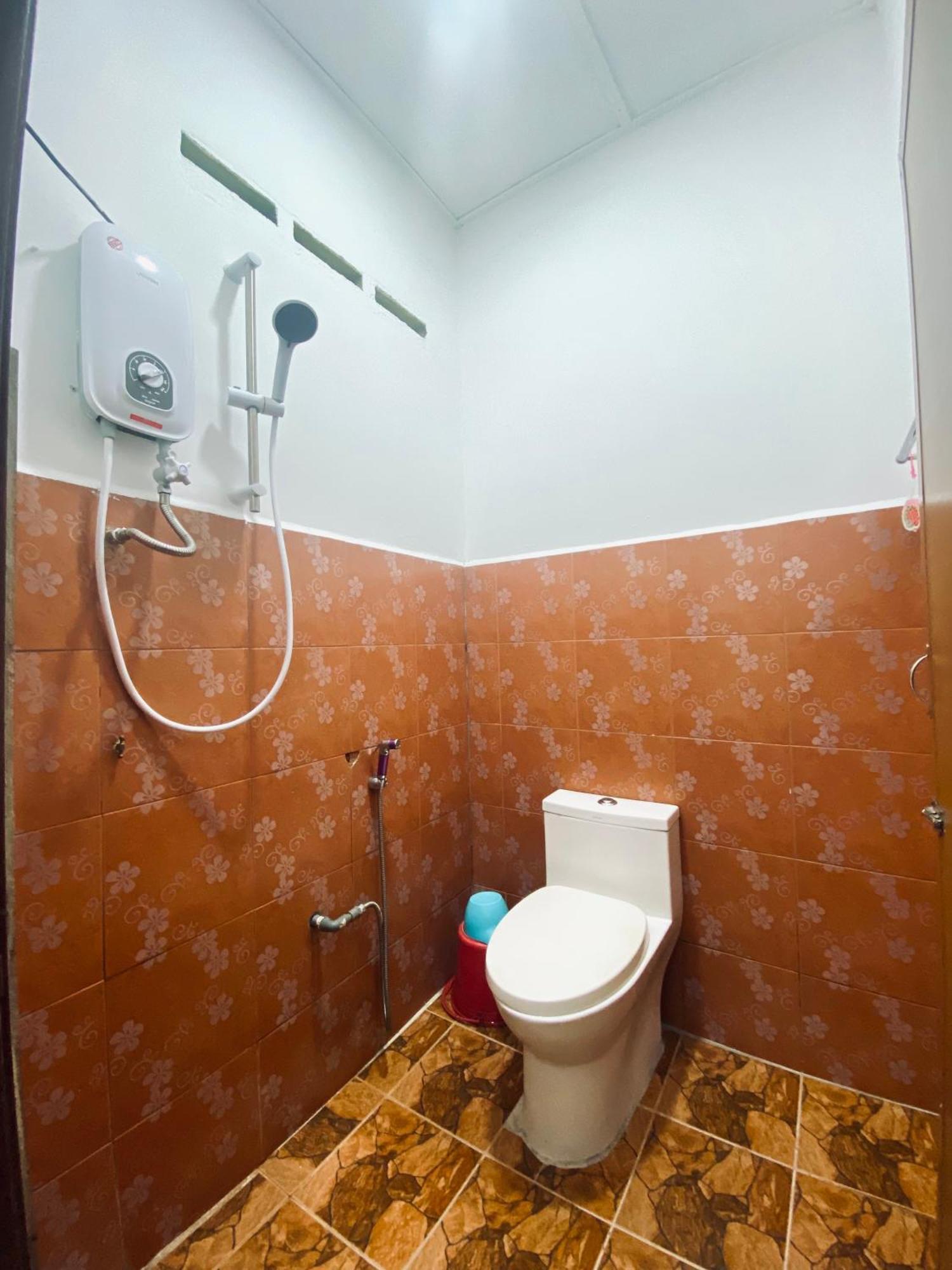 Abot Guest House Kuala Tahan Buitenkant foto
