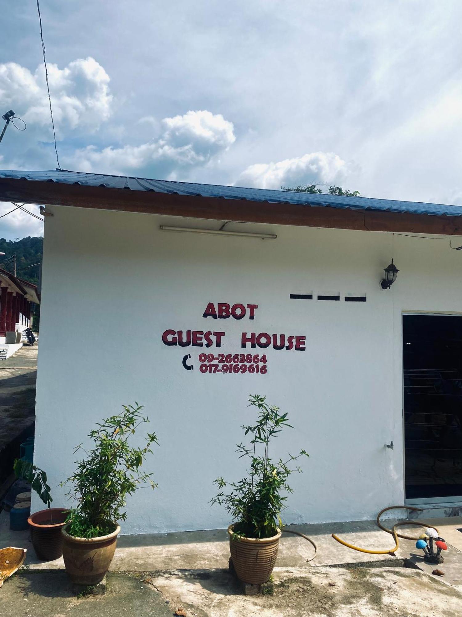 Abot Guest House Kuala Tahan Buitenkant foto
